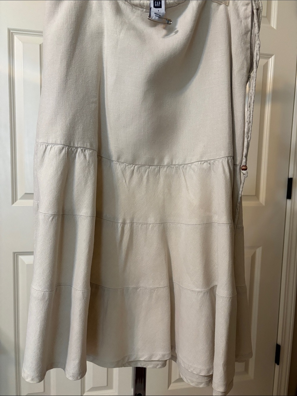 GAP Cream Tiered A-Line Skirt
